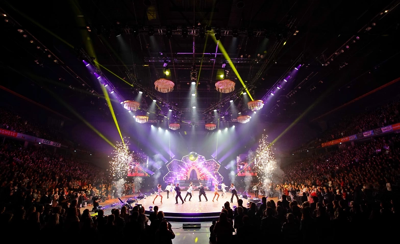 Event-Image for 'Let's Dance - Die Live Tour 2024 - Olympiahalle München'