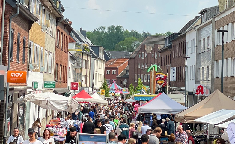 Event-Image for 'Übacher Maiblütenfest'