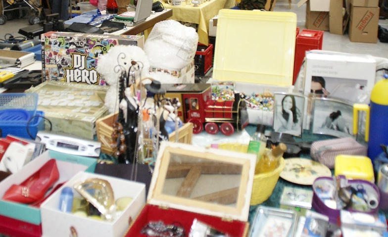 Event-Image for 'Hof-Flohmarkt samstags 10 - 14 Uhr'